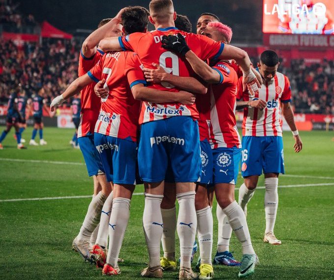 Pesta Gol Blanquivermells Kokoh di Puncak Klasemen Liga Spanyol