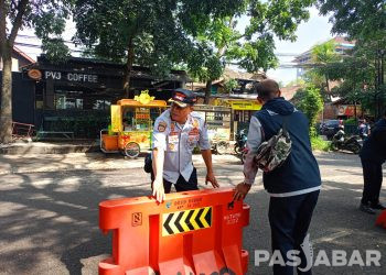 Kendaraan yang Parkir Liar di Saparua Kena Denda Hingga 500 Ribuan