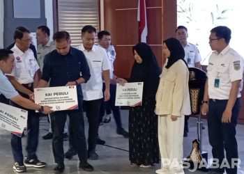 PT KAI Beri Santunan Kepada Keluarga Korban Meninggal Kecelakaan Kereta di Cicelengka