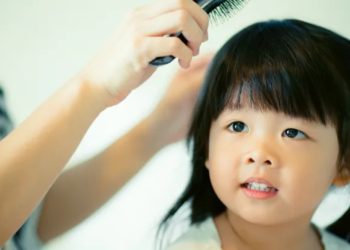Tips Merawat Rambut untuk Si Kecil, Wajib Dicoba!