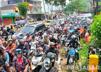 Jalur Wisata Ciwidey Macet, Polisi Berlakukan Sistem One Way