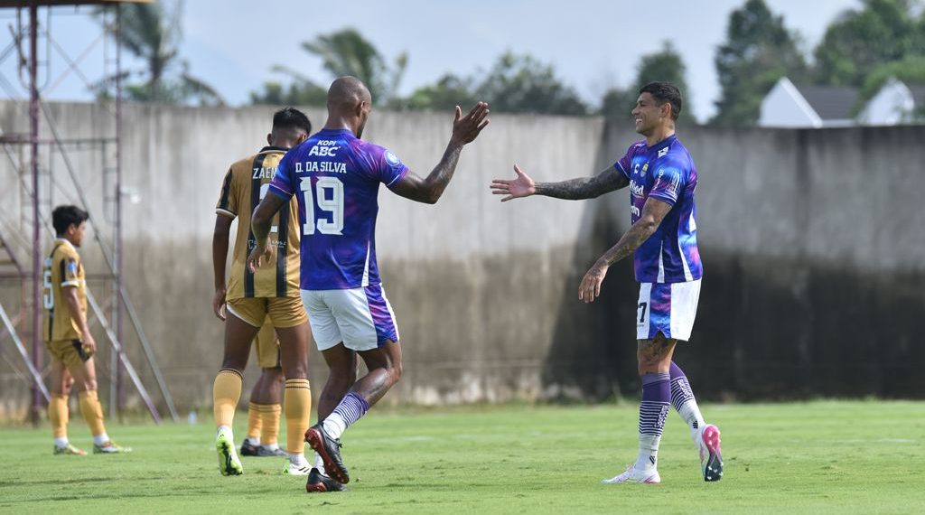 Kemenangan Persib Tak Membuat Bojan Puas
