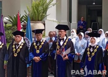 Gugatan UU Guru dan Dosen