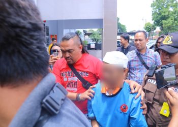 Dua Tersangka Pembunuhan Ibu dan Anak Telah Diserahkan ke Kejari Subang