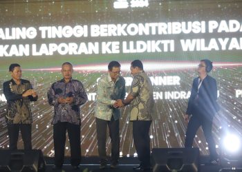 Kabupaten Bandung Raih Penghargaan Golden Winner LLDIKTI Berkat Program BESTI
