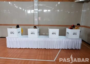 Banyak Warga Masih Kesulitan Saat Simulasi Pencoblosan Pemilu 2024