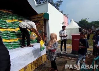 Warga Kota Bandung Dibatasi Pembelian Beras Murah