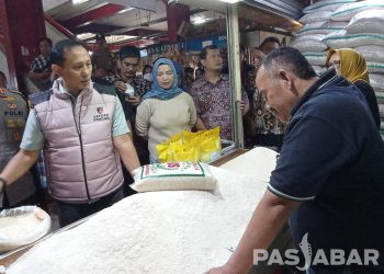 Satgas Pangan Mabes Polri Sidak Pasar Beras di Cimahi
