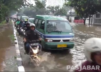 Cuaca Ekstrem Melanda Wilayah Bandung Hingga Sebabkan Banjir