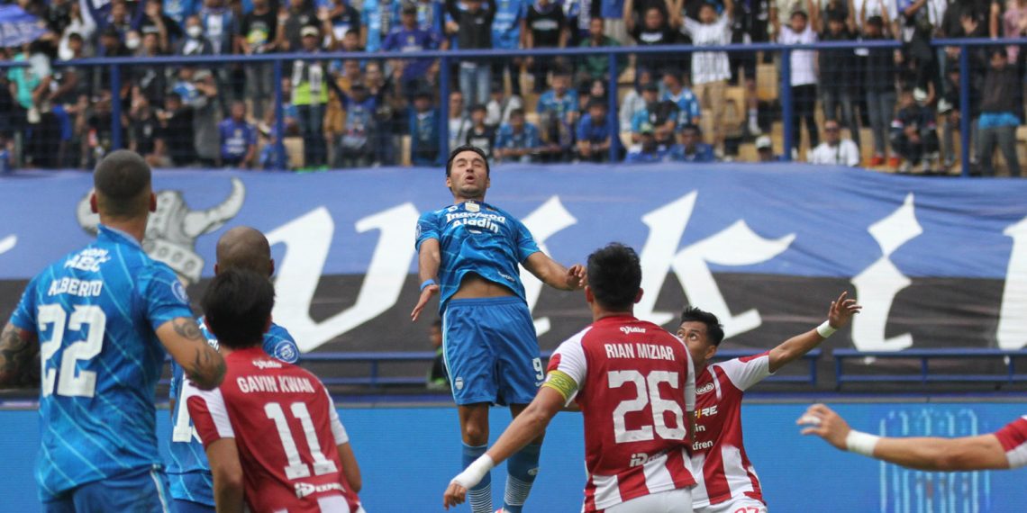 6 Fakta Persib yang Gagal Kalahkan Persis Solo
