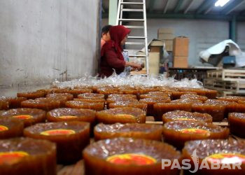Jelang Tahun Baru Imlek, Produsen Kue Keranjang Kebanjiran Pesanan