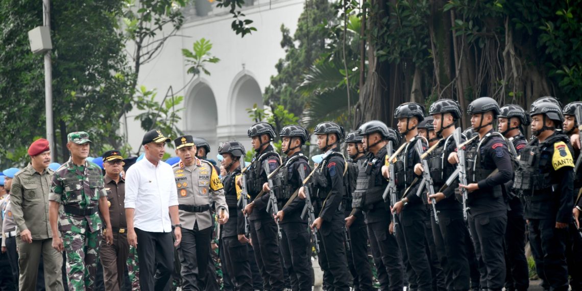 Belasan Ribu Personel Gabungan Dikerahkan Amankan Pemilu 2024 di Jabar