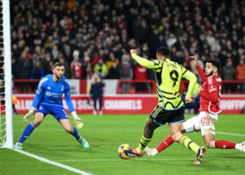 Rapatnya Pertahanan Nottingham Forest Membuat Arsenal Hampir Putus Asa
