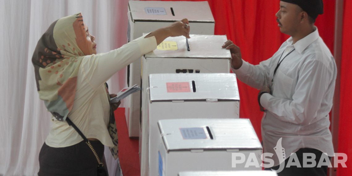 FOTO : KPU KOTA BANDUNG GELAR SIMULASI PEMILU 2024