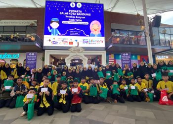 Pewarta Balai Kota Bandung Ajak Anak Yatim Nonton Bereng