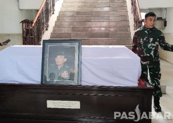 Jenazah Solihin GP Disemayamkan di MAKO II KODAM III Siliwangi