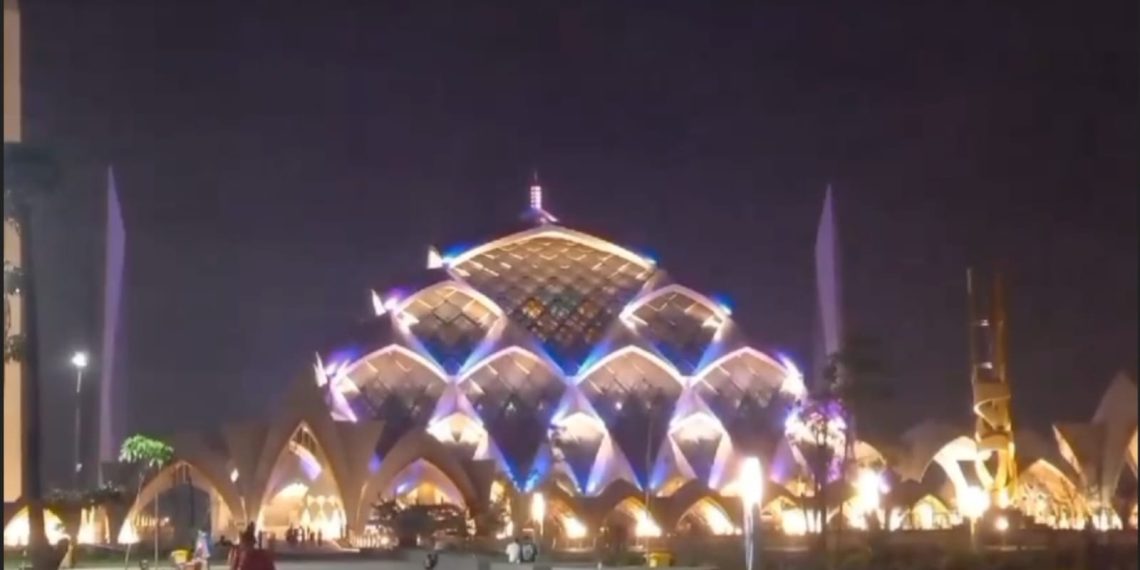 tahun baru di Kota Bandung