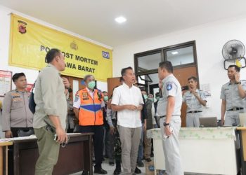 Pj Gubernur Jabar Datangi Korban Kecelakaan Maut Tol Cikampek