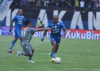 Hattrick David da Silva Hancurkan Persebaya
