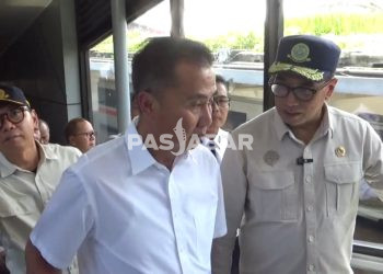 Menhub Cek Kesiapan Stasiun Bandung Jelang Arus Mudik 2024