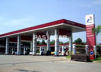 Disdagin Kota Bandung Bersama Polisi Cek Takaran BBM di 8 SPBU