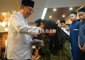 FOTO : Nuzulul Quran, Santunan, Buka Bersama dan Penyerahan Hadiah STQ
