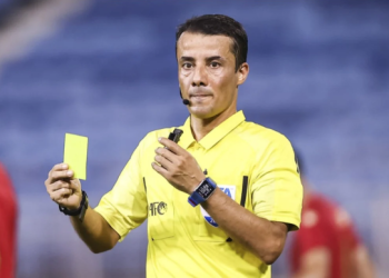 Coach Justin Sebut Wasit Nasrullo Kabirov Dapat Amplop