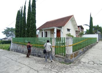 wanita di lembang