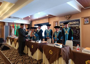 Sidang Doktor Ilmu Hukum Endang, Tentang Kepastian Hukum Penyelesaian Pembayaran Klaim Asuransi Jiwa   