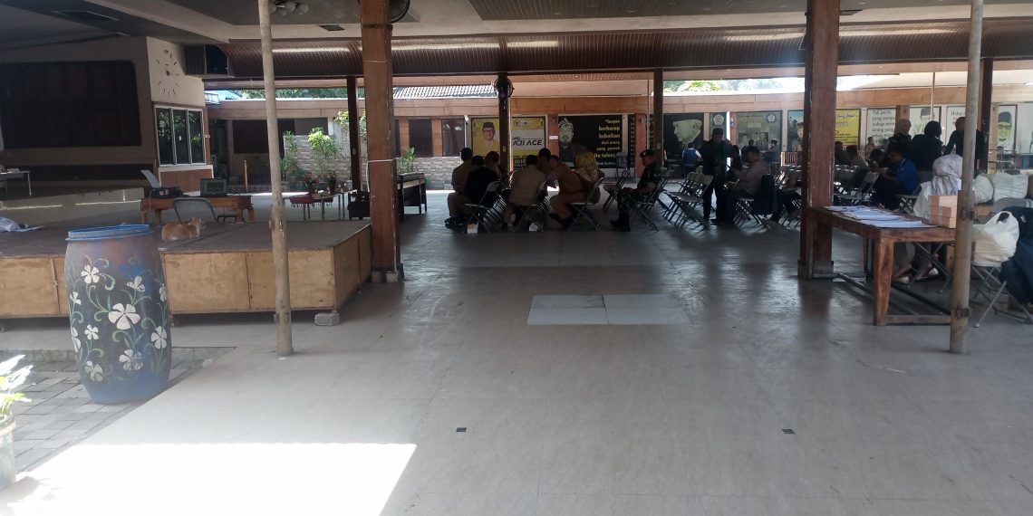 Angin Kencang Sambar Saguling Rumah Penduduk Hampir Rata dengan Tanah