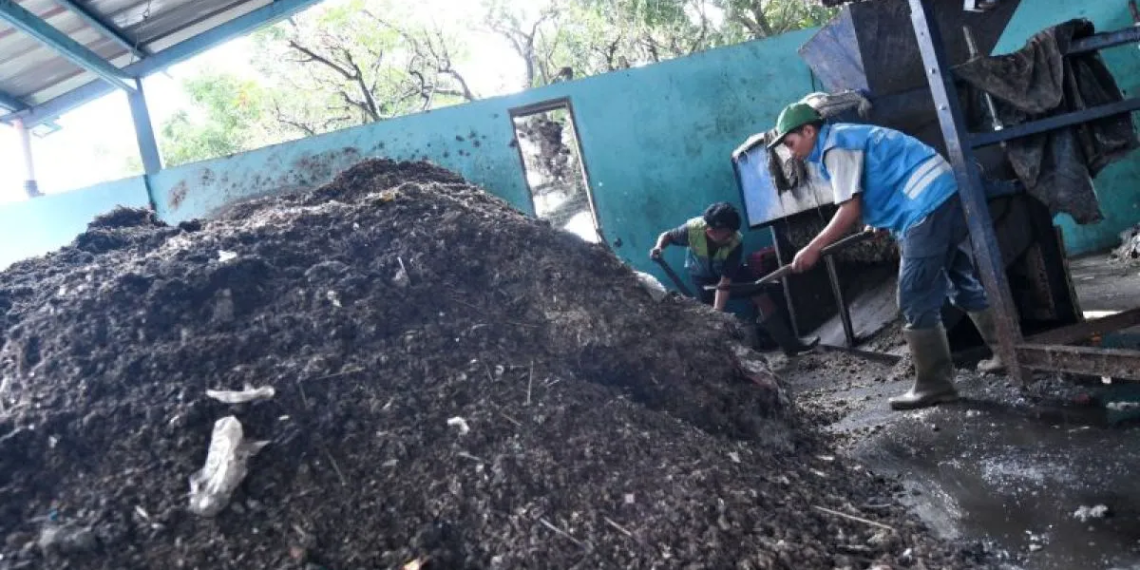 pengelolaan sampah kota bandung