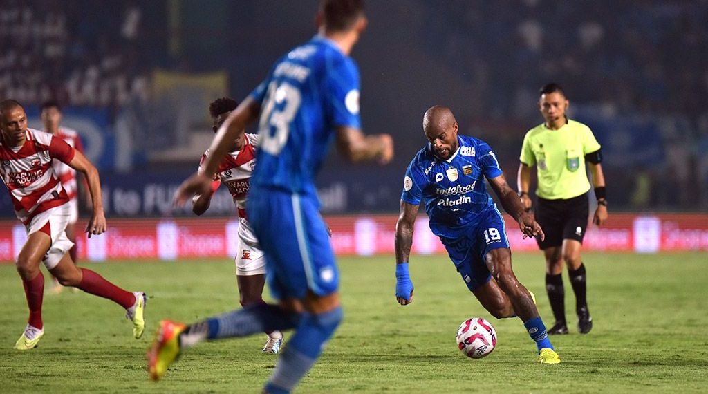 persib madura united