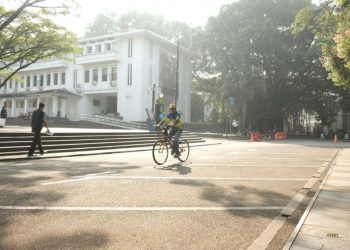 friday car free bandung