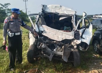 tabrakan tol cisumdawu