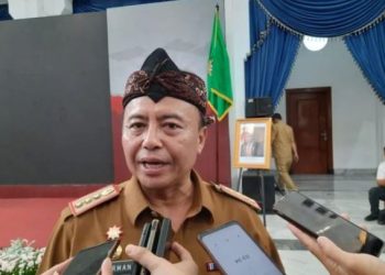 aplikasi nyeleneh