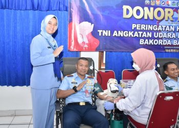 Jelang Peringatan Ke-77 Hari Bakti TNI Angkatan Udara, Personel Lanud Husein Sastranegara Mengikuti Donor Darah