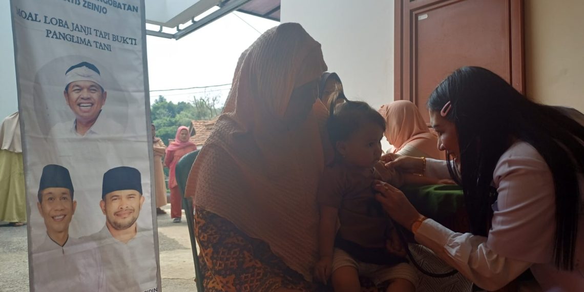 Layanan Kesehatan Abang Ijo Hapidin Layani Ribuan Warga Purwakarta