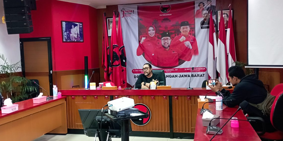 PDIP Siap Jegal Pasangan Calon Gubernur Koalisi KIM di Jawa Barat