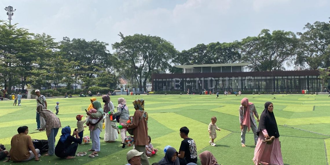 taman alun-alun bandung