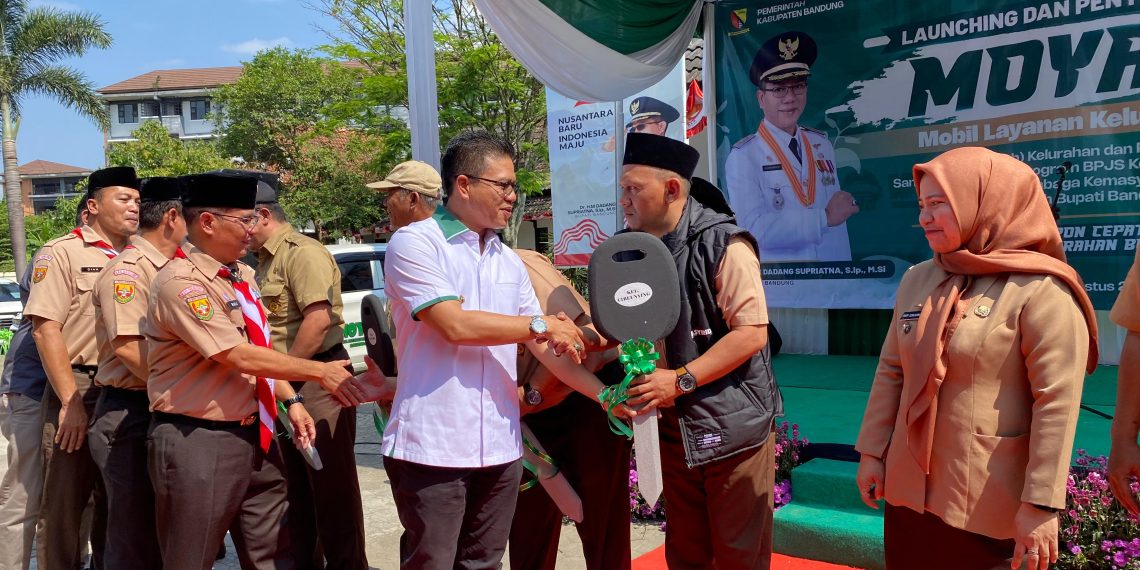 mobil layanan kelurahan bedas