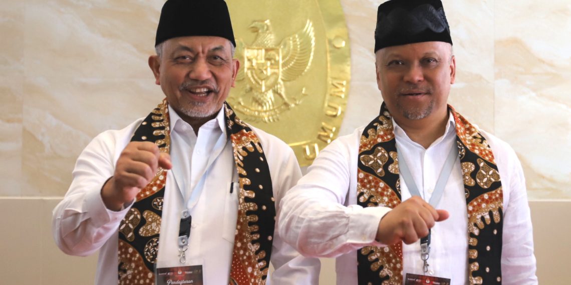 Foto: Pasangan Bakal Calon Gubernur dan Wakil Gubernur Ahmad Syaikhu-Ilham Habibie