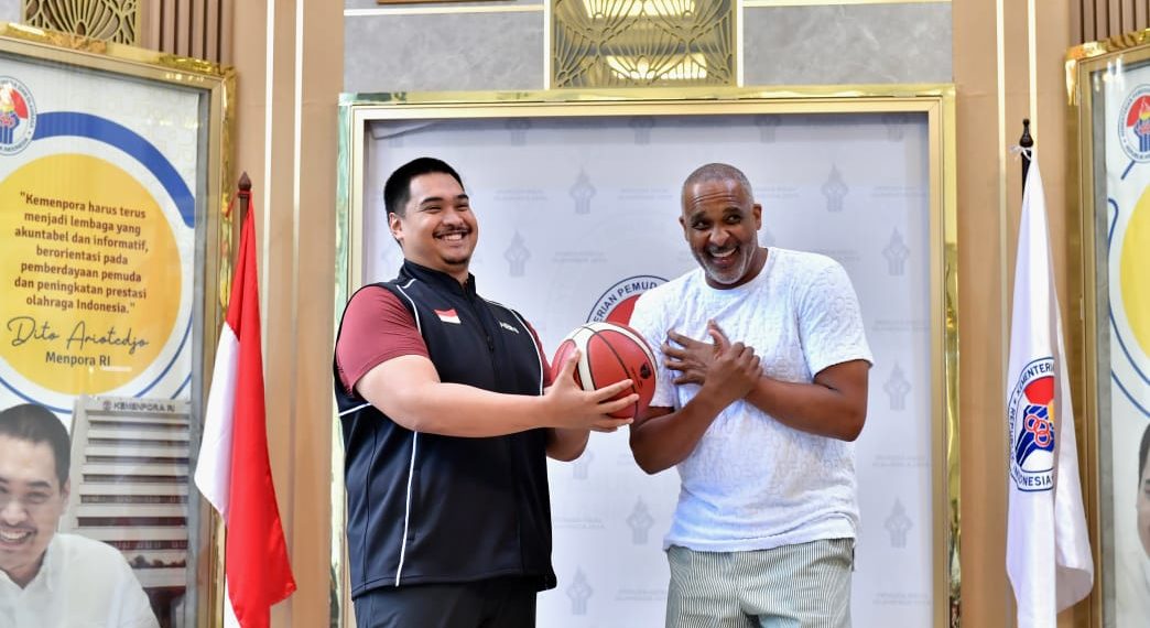 Phil Handy Bakal Latih Tim Nasional Basket Indonesia