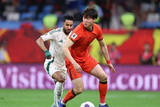 Arab Saudi Comeback Kalahkan China dengan 10 Pemain