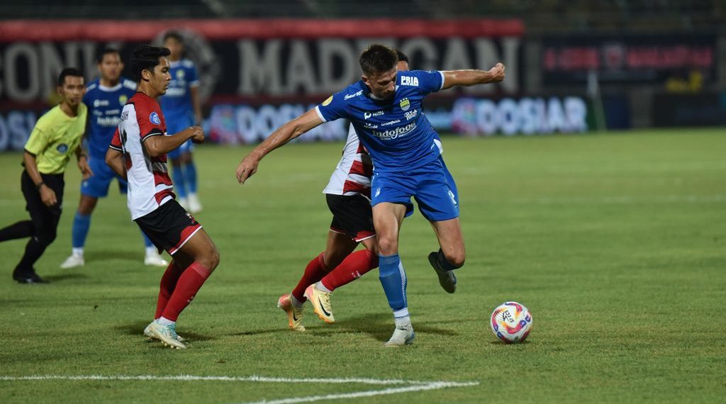 Persib lawan madura