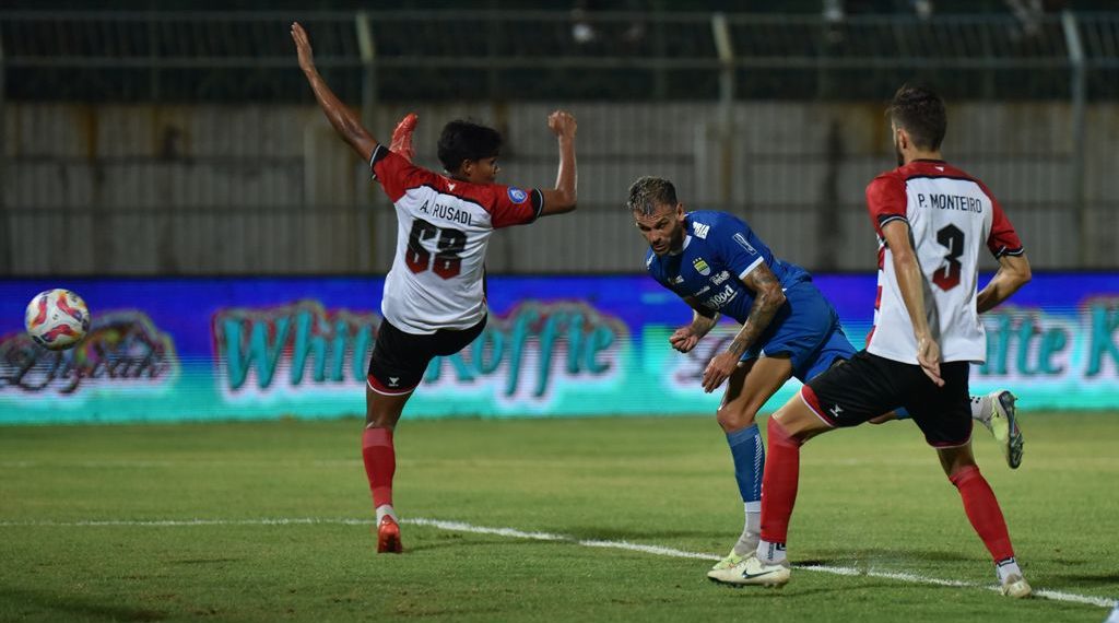 madura vs persib
