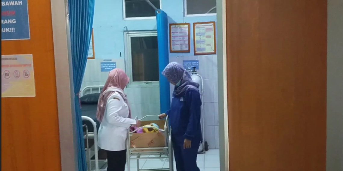 bayi dalam ransel