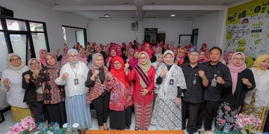 sekolah perempuan bandung