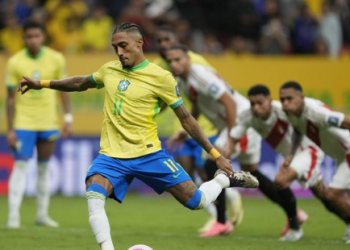 Raphinha 2 Gol, Tim Samba Menang 4-0