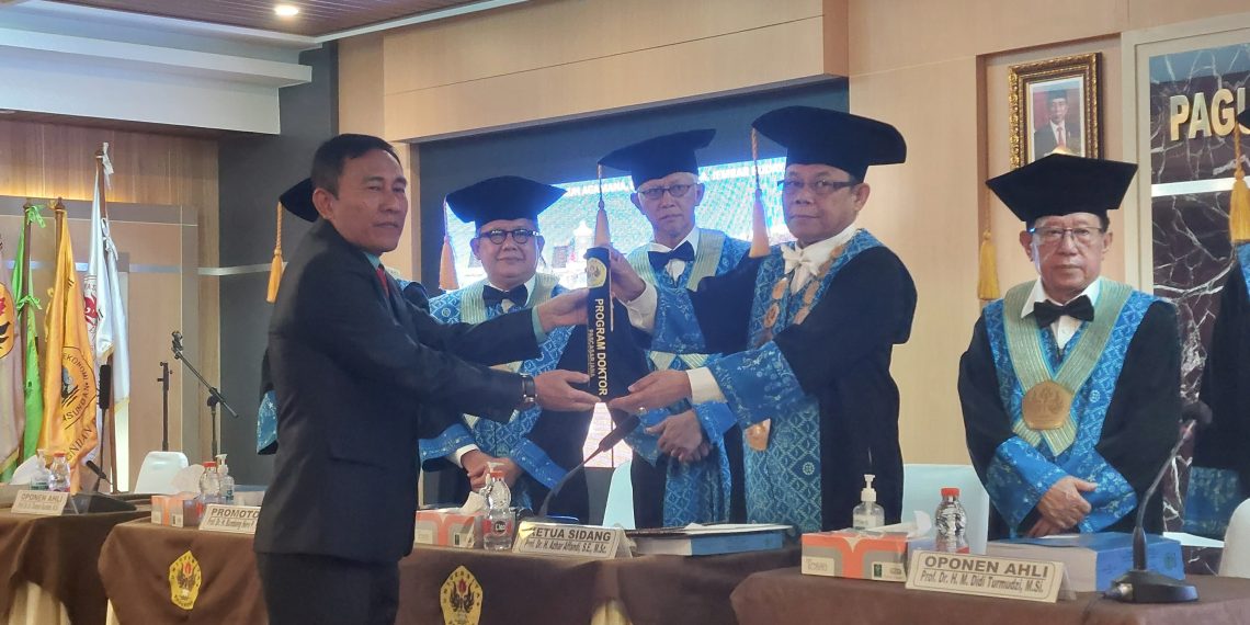 sidang doktor ilmu sosial unpas