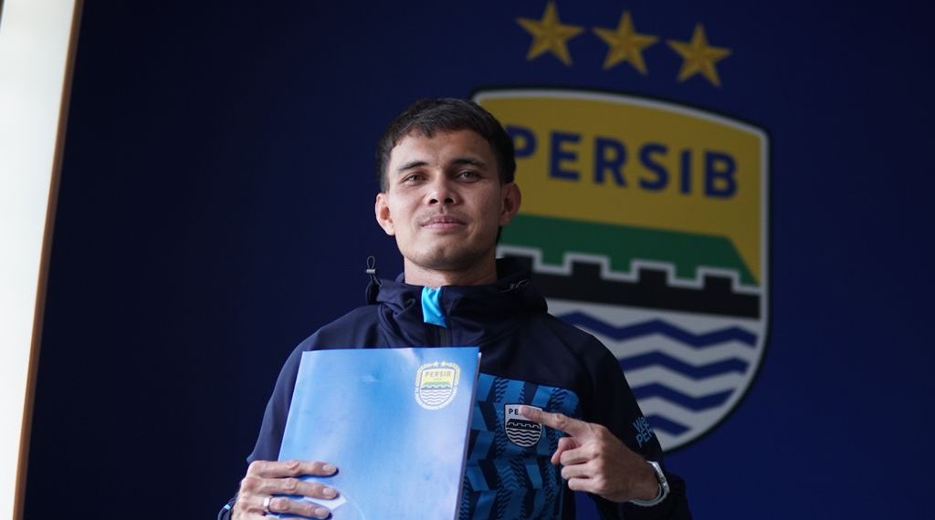 Rezaldi Hehanussa di Persib hingga 2026